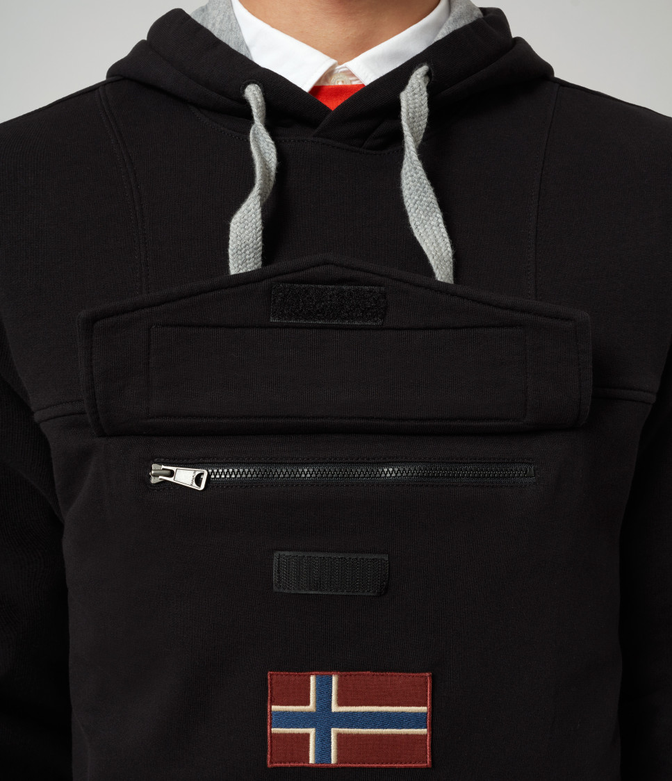 BURGEE SUM 2 BLACK 041