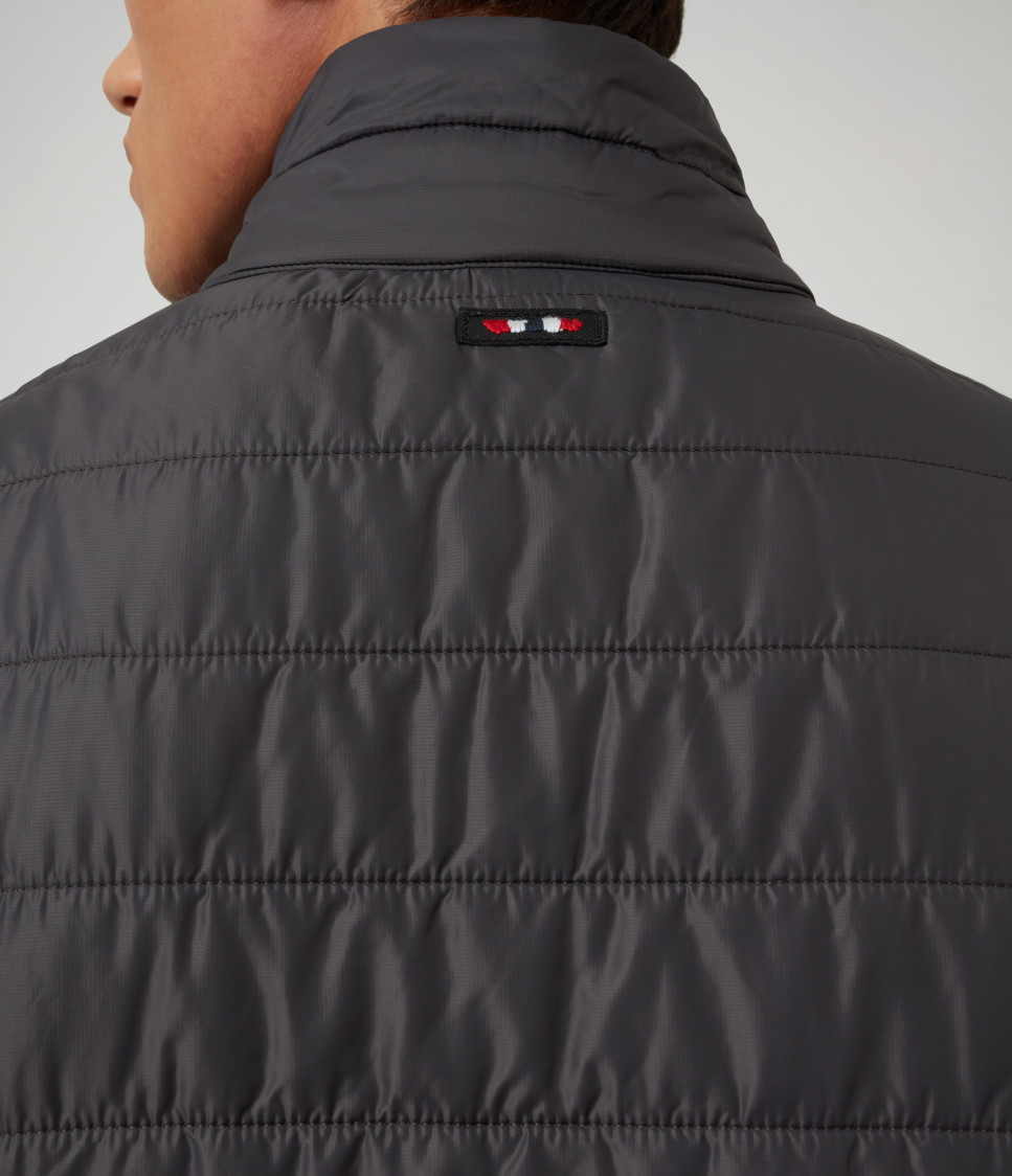 ACALMAR VEST 3 VOLCANO