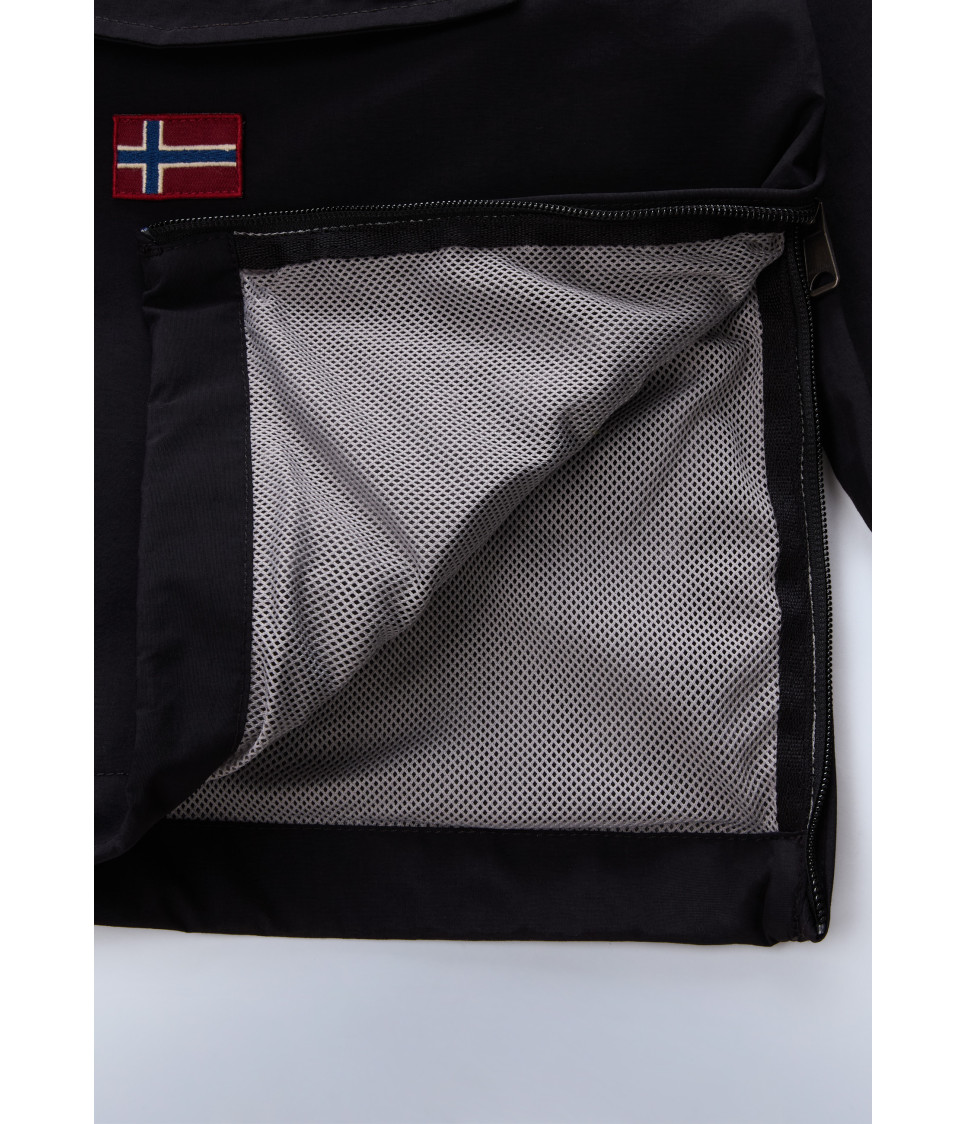 K RAINFOREST SUM 4 BLACK 041 