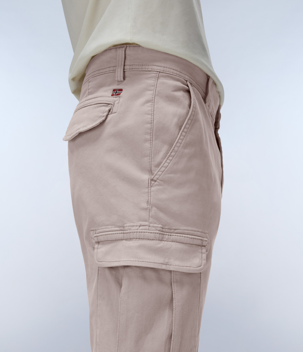 M-YASUNI SL BEIGE ROCKY