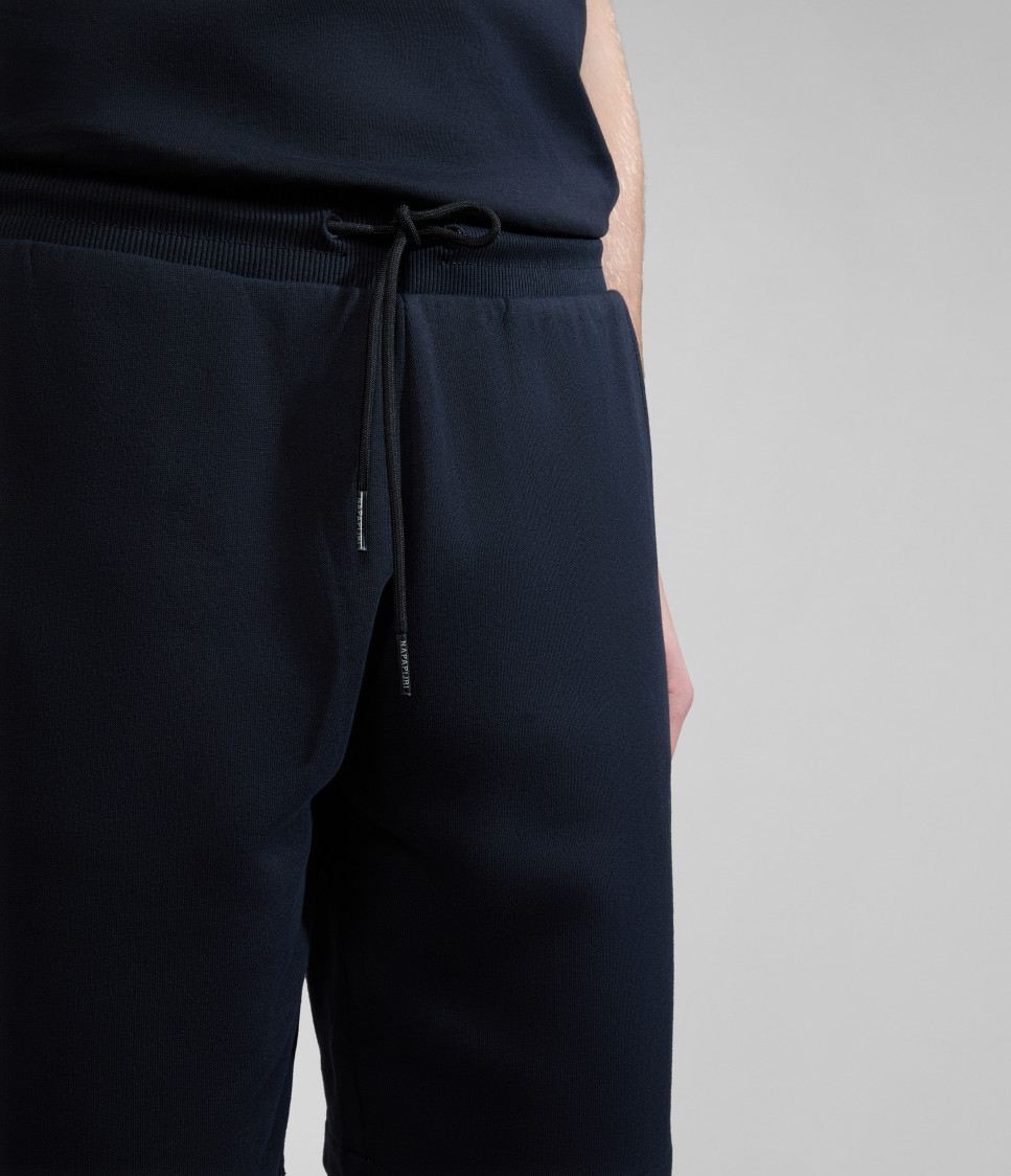 NALIS SUM BLACK 041
