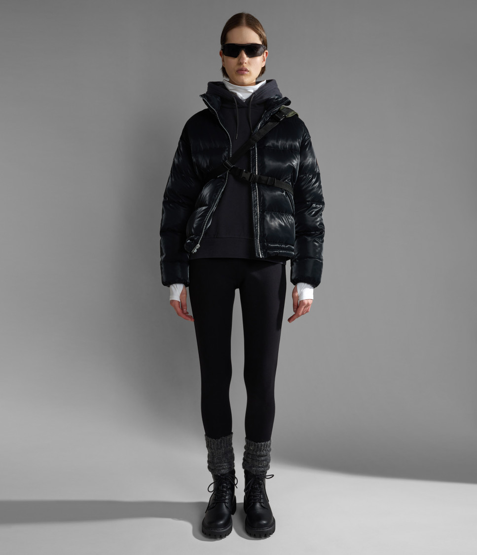 B-NINA H WINT BLACK 041