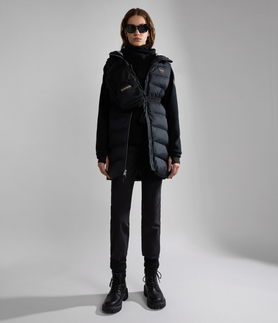 MERIDIAN W 3 BLACK 041