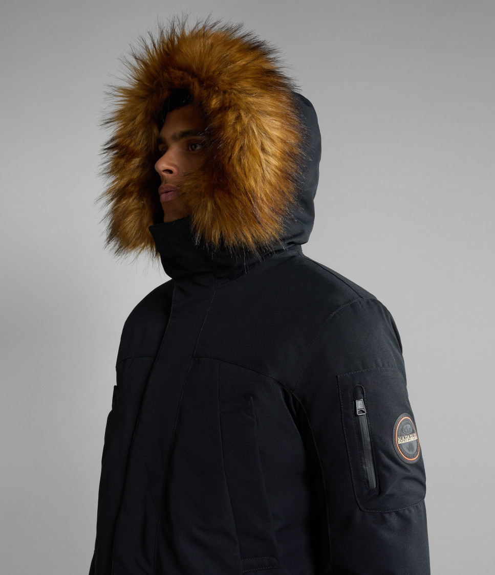 A-DNA EXPLORER PARKA BLACK 041