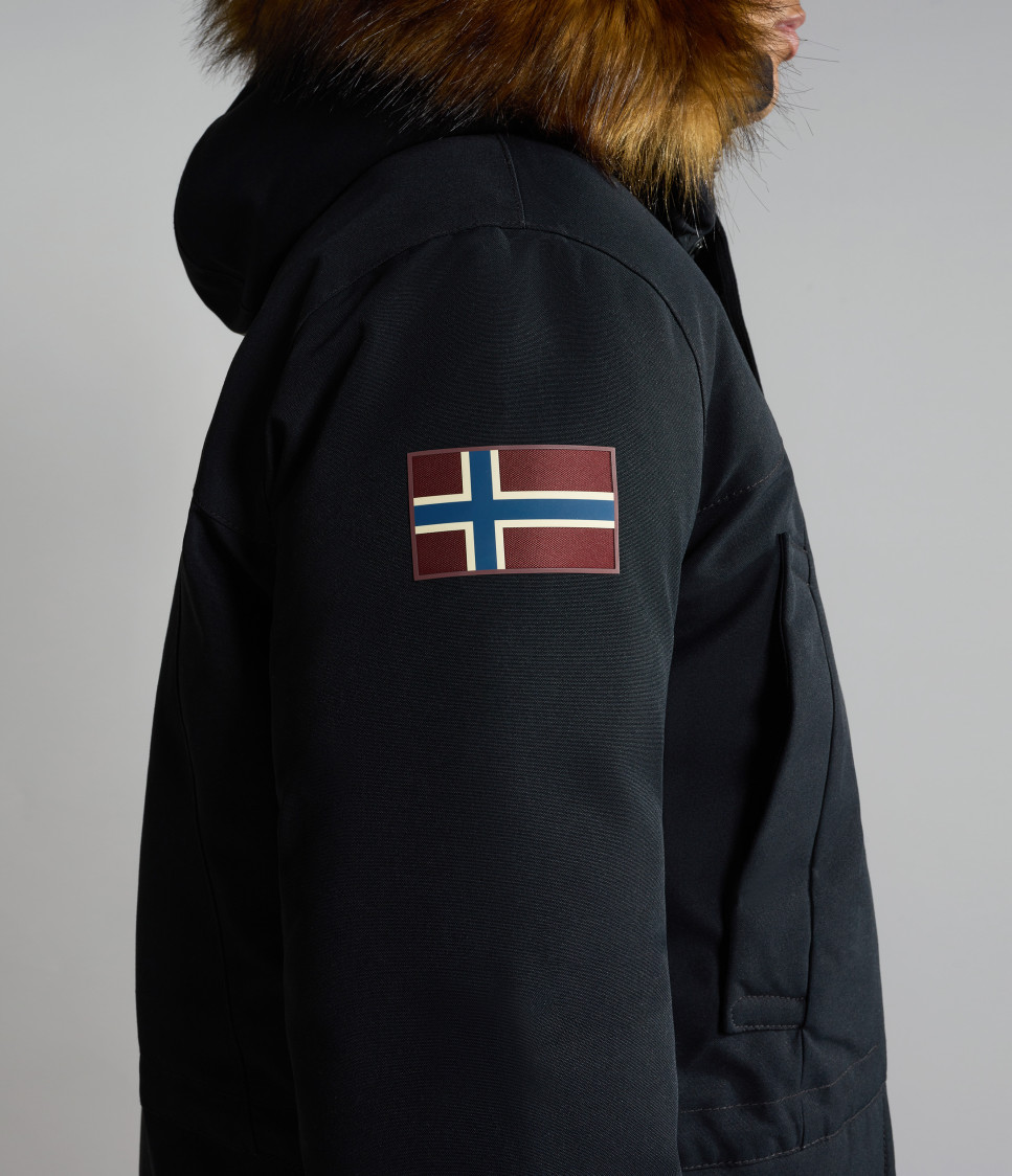 A-DNA EXPLORER PARKA BLACK 041