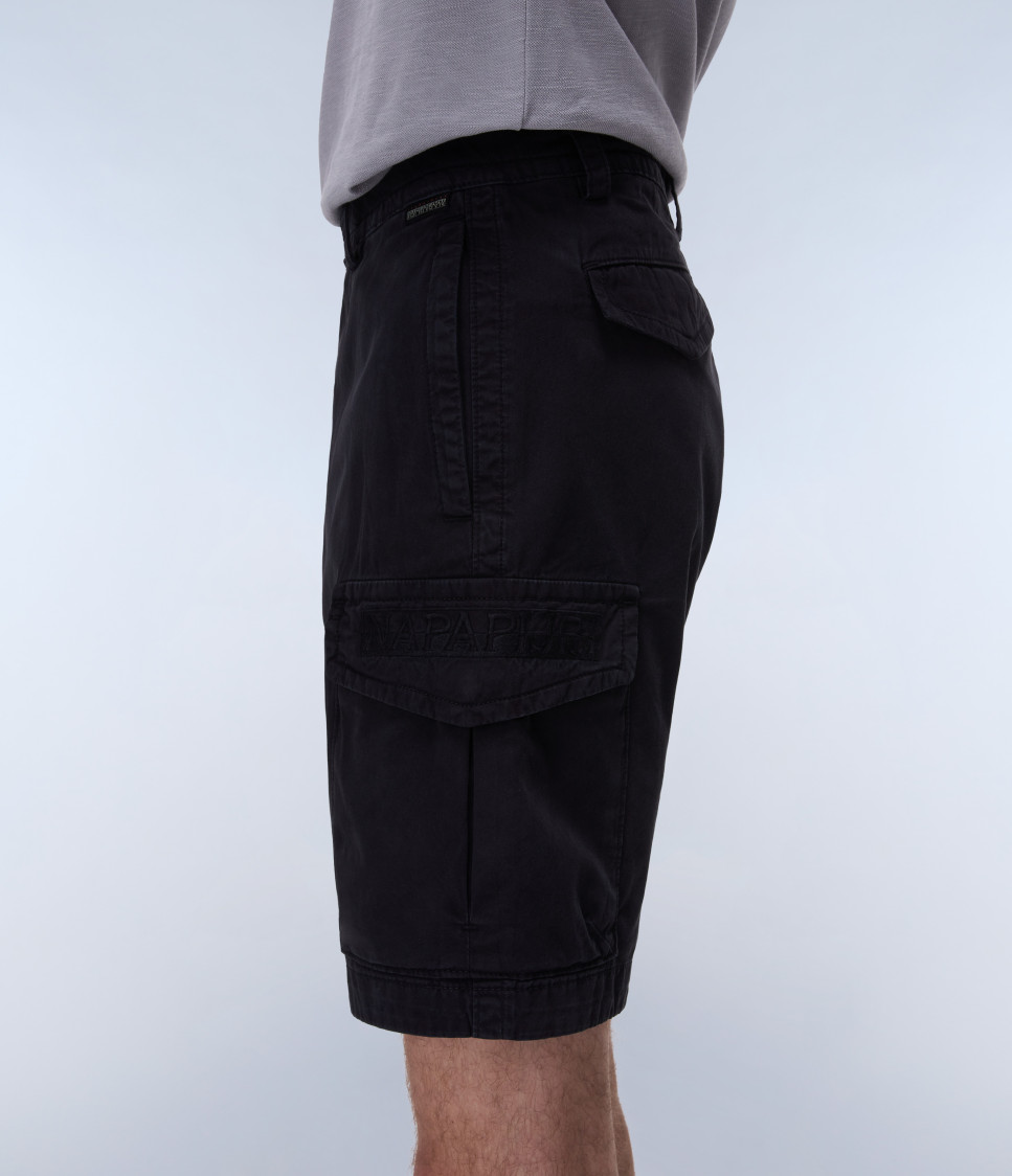 N-DELINE BLACK 041