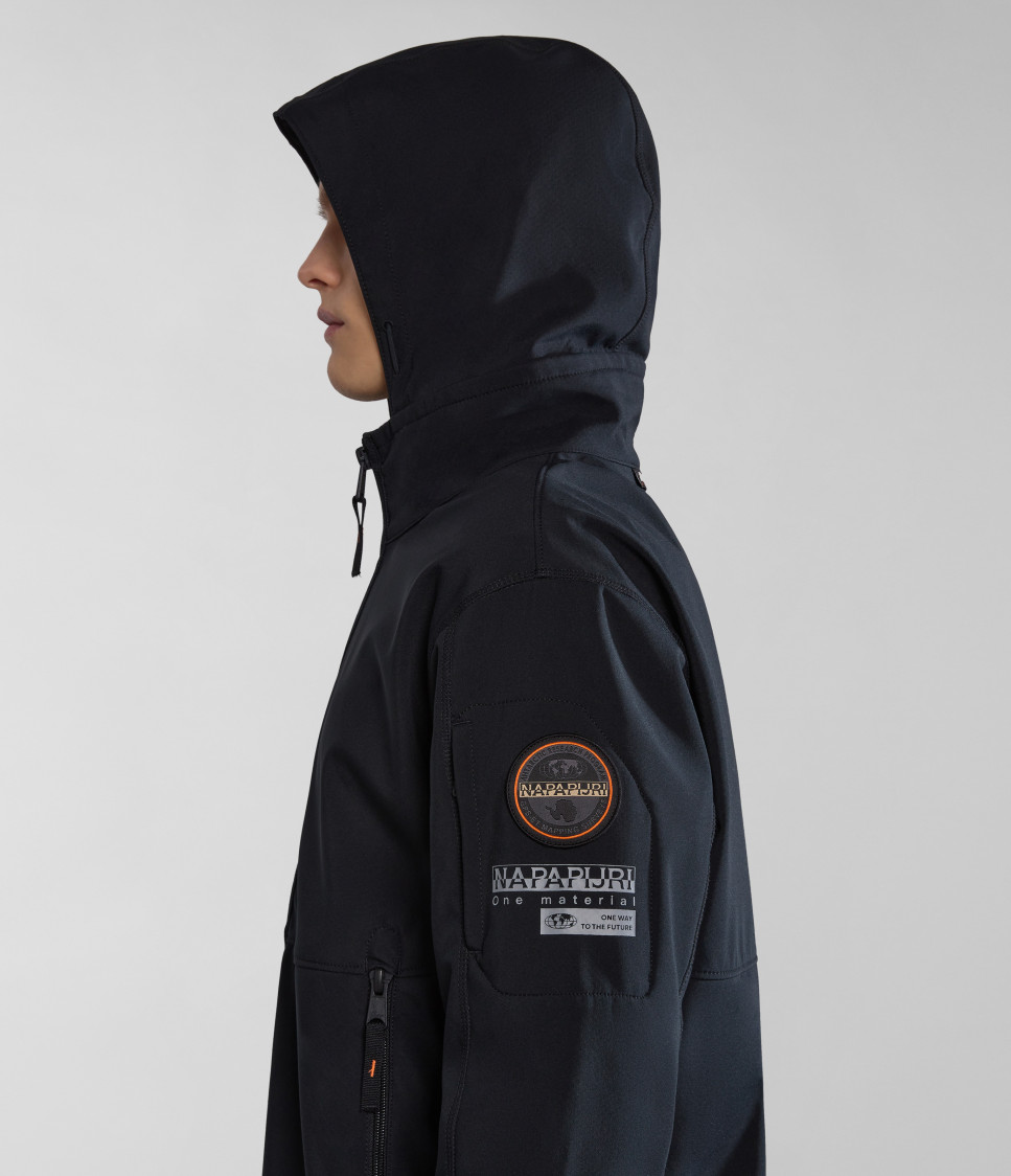 A-MELVILLE BLACK 041
