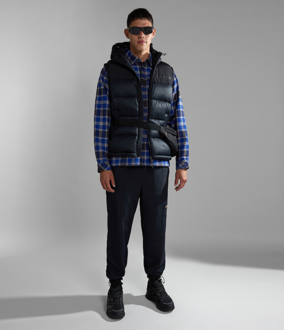 A-HORNELEN V BLACK 041