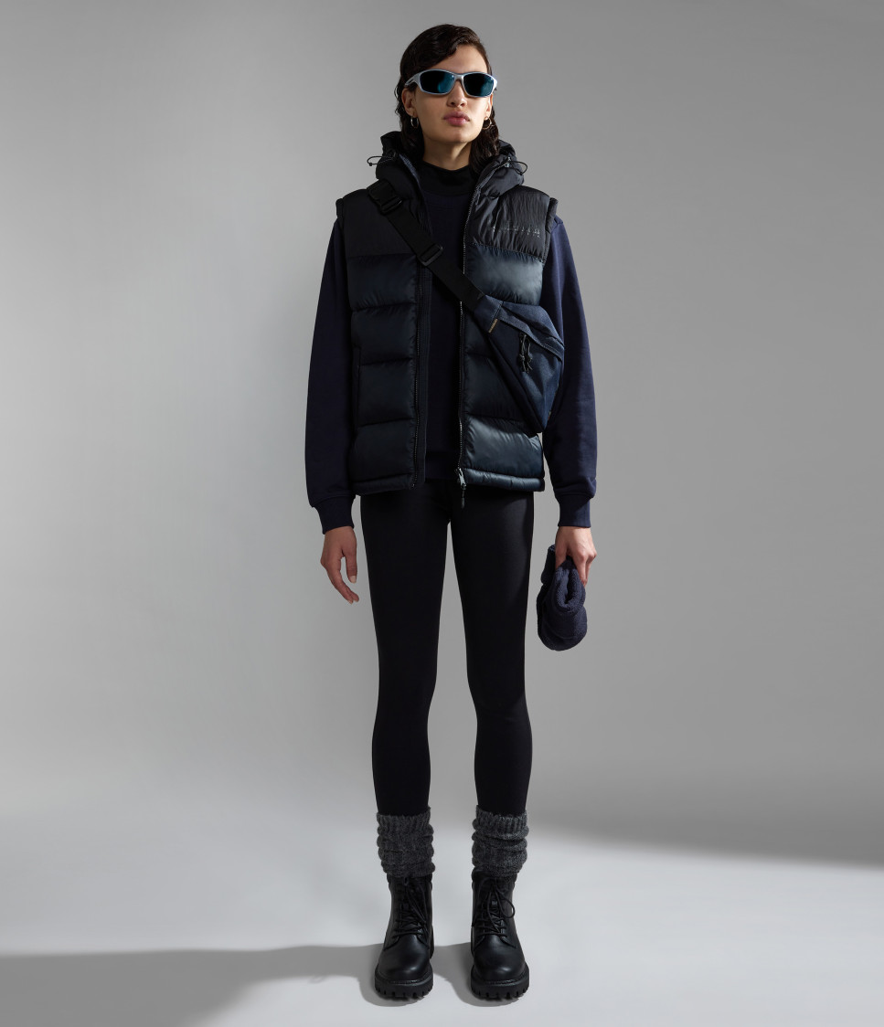 A-HORNELEN V BLACK 041