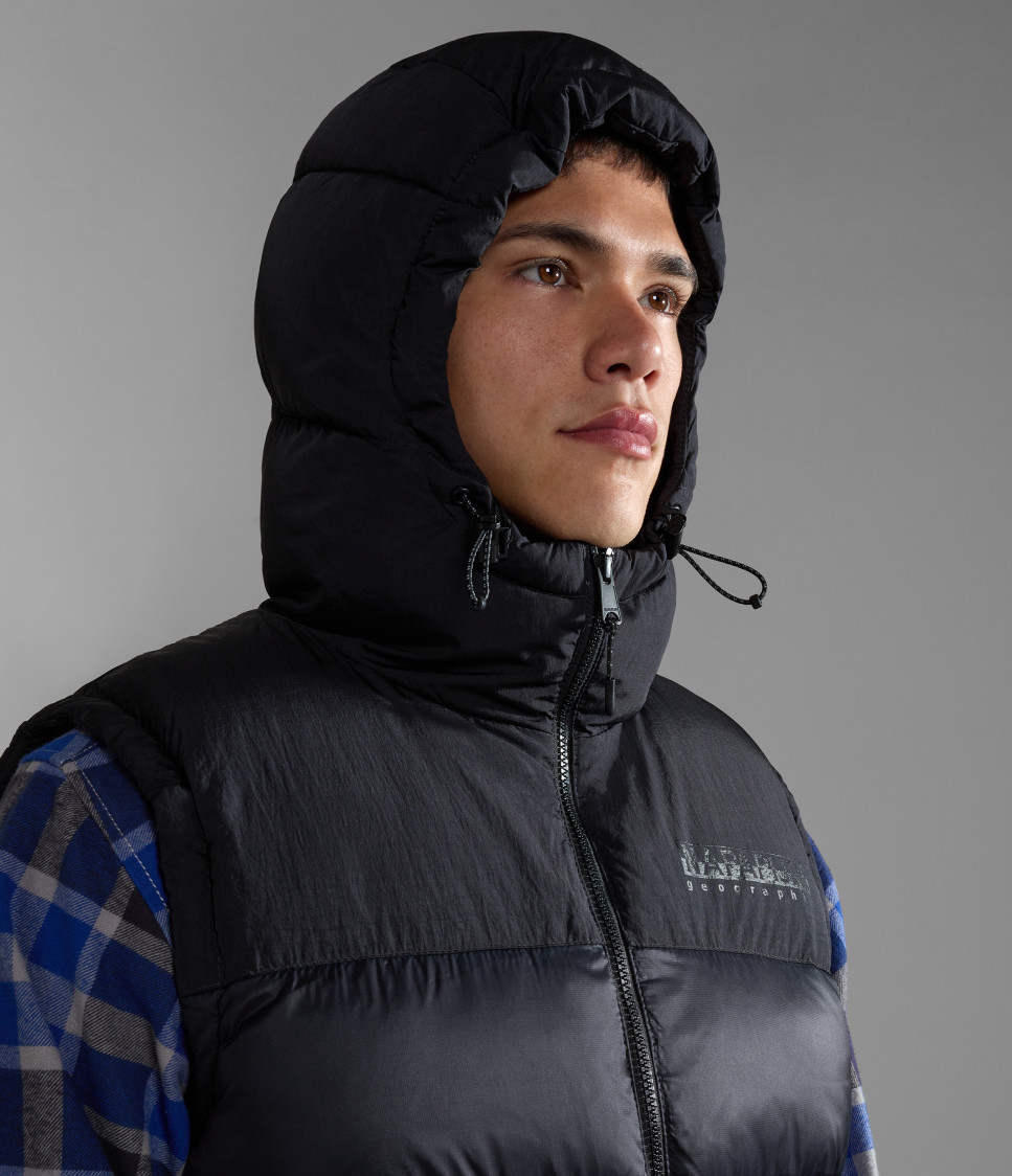 A-HORNELEN V BLACK 041