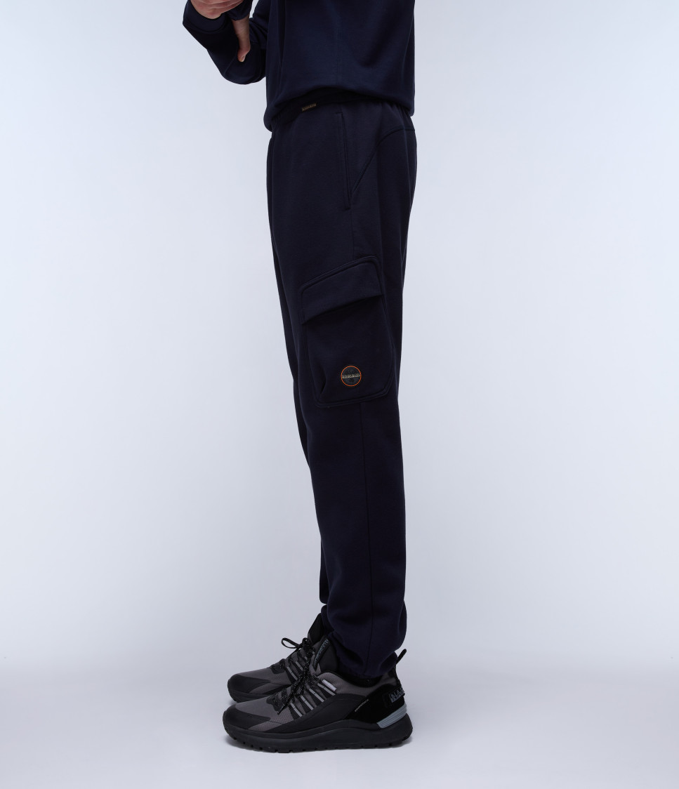 M-BADGE CARGO BLU MARINE
