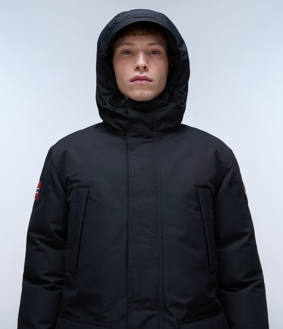 A-CORNIER BLACK 041