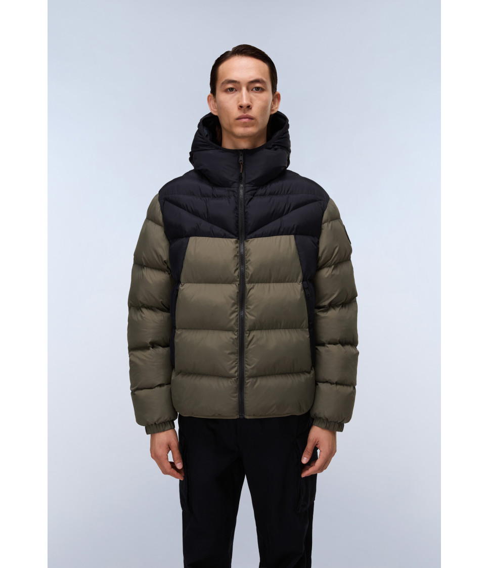 A-MOLVENO HOOD TEA LEAF G0A 