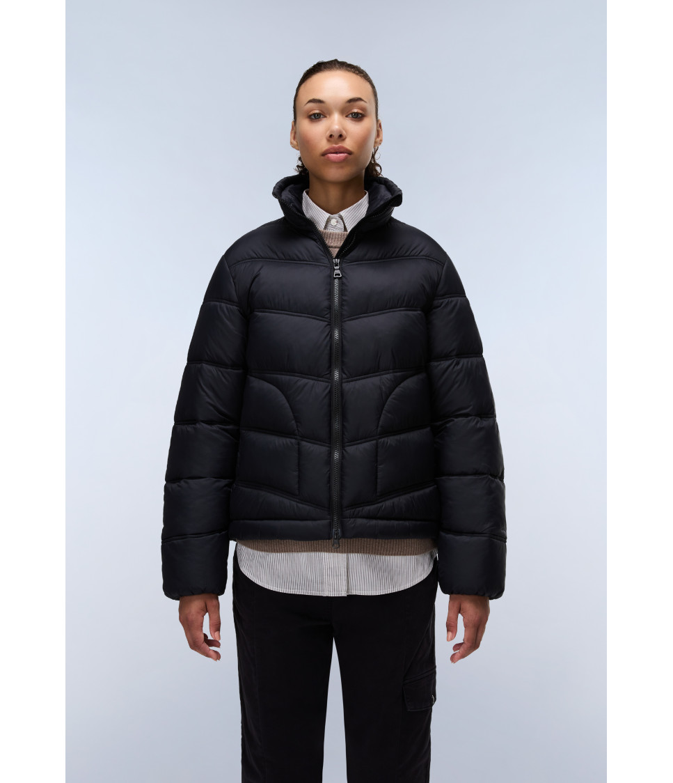 A-EGA SHORT W BLACK BEAUTY 