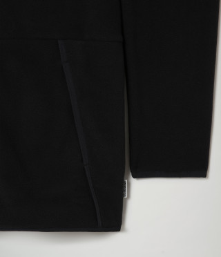 TEAR BLACK 041
