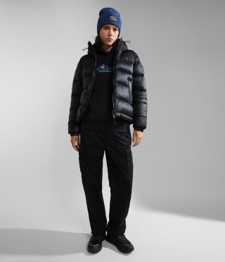 B-BACKCOUNTRY H BLACK 041