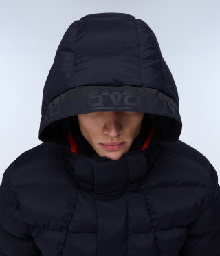 20-22 PUF L BLACK 041