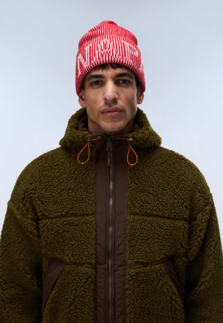 F-IWA BEANIE HAUTE RED R1F 