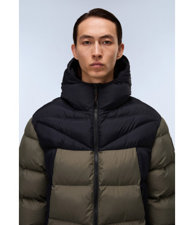 A-MOLVENO HOOD TEA LEAF G0A 