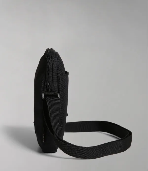 HATCH CROSS BLACK 041