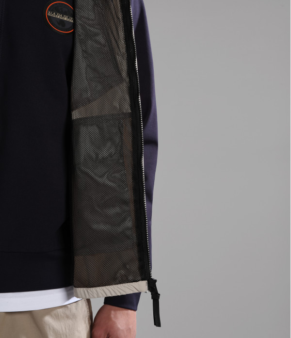 A-RIONAPO VEST BEIGE SILVR N90
