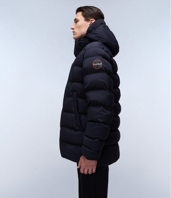 20-22 PUF L BLACK 041