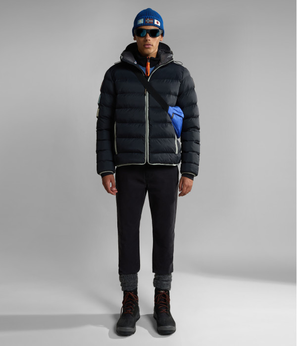 A-SHACKLETON BLACK 041