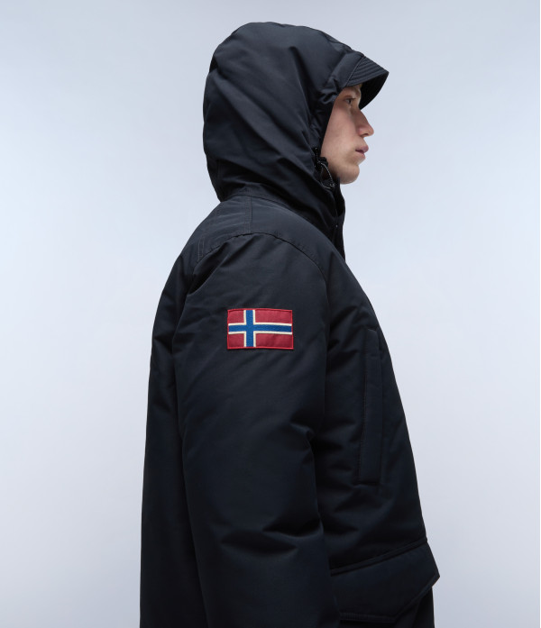 A-CORNIER BLACK 041