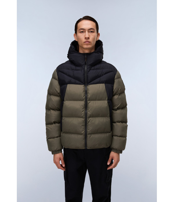 A-MOLVENO HOOD TEA LEAF G0A 