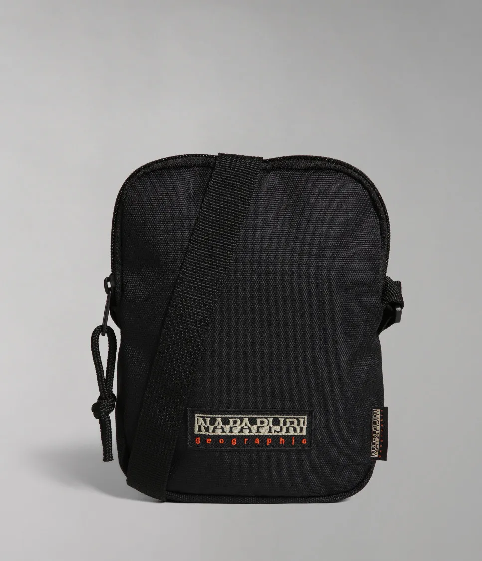 HATCH CROSS BLACK 041